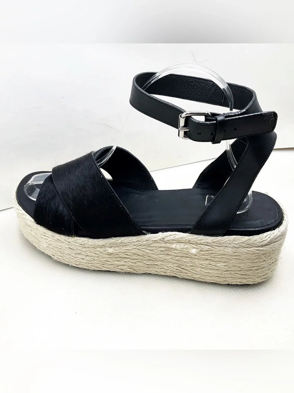 {Seychelles} Cadence Genuine Calf hair Sandals